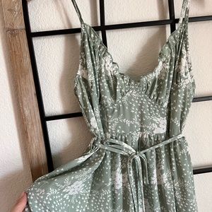 Long, flowy floral dress!